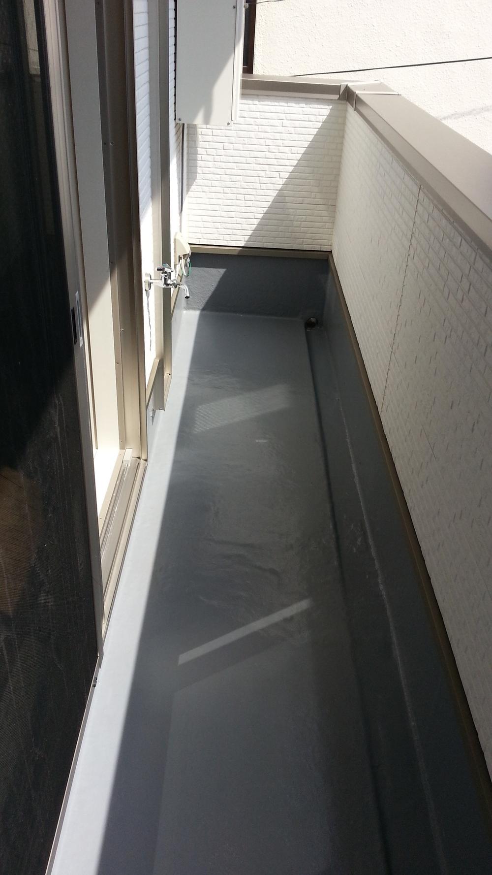 Model house photo. Balcony