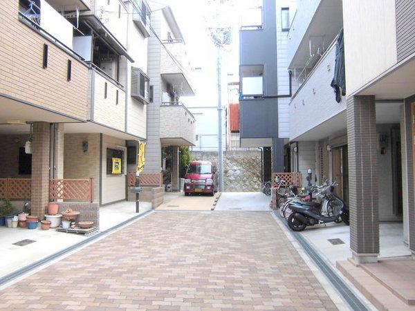 Local photos, including front road