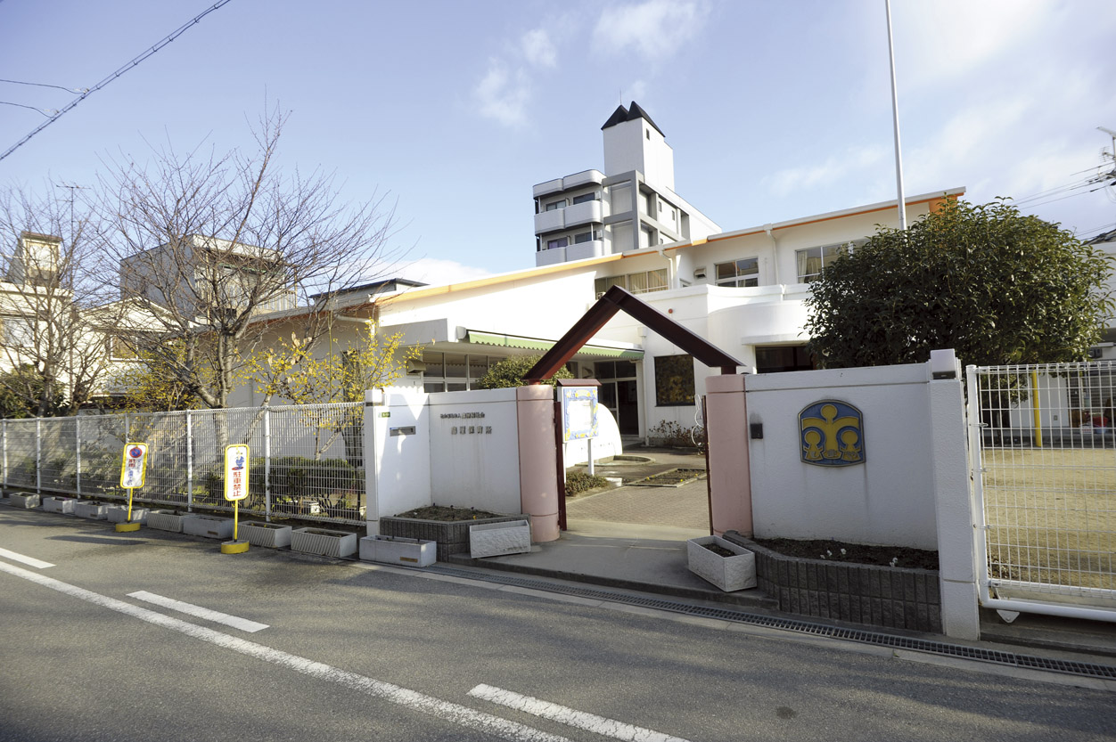 kindergarten ・ Nursery. 520m to Shimaya nursery