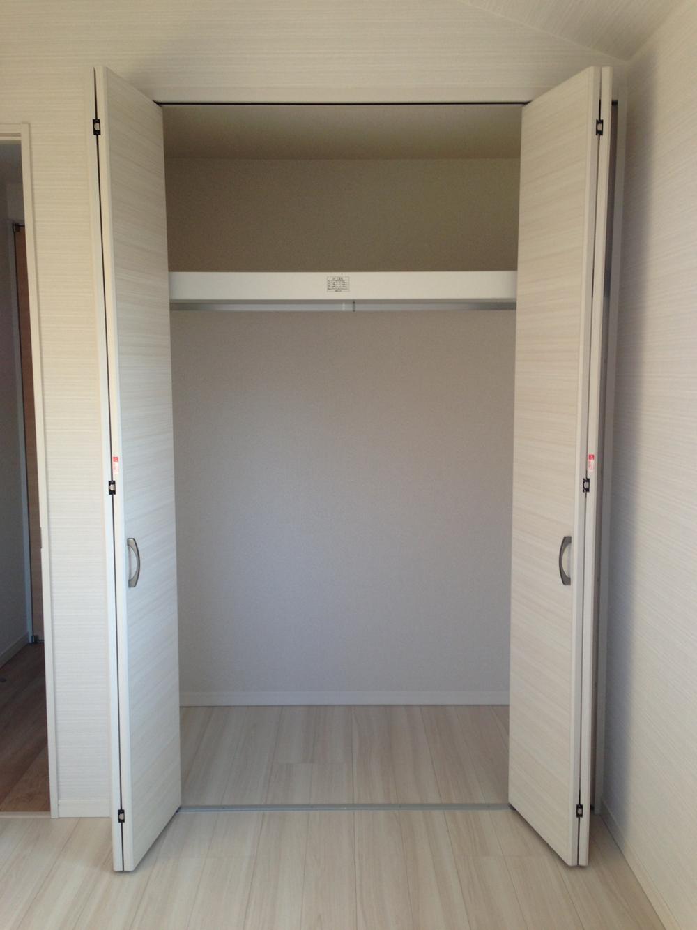 Receipt. All room with storage! It is perfect for one with a lot of luggage!
