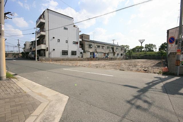 Local photos, including front road