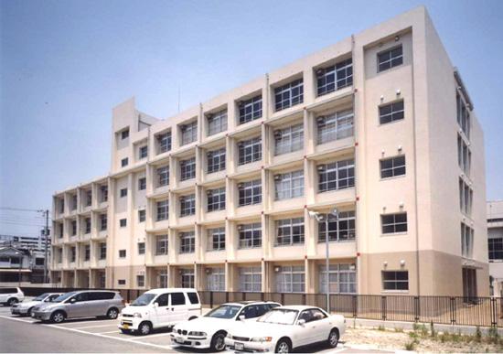 Junior high school. Baiko 307m until junior high school