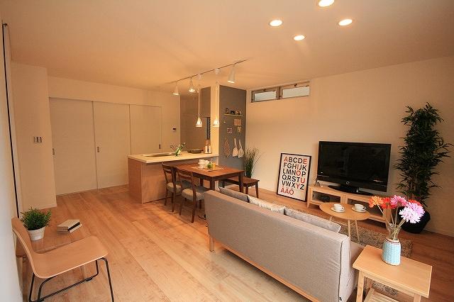 Living. One example same specifications