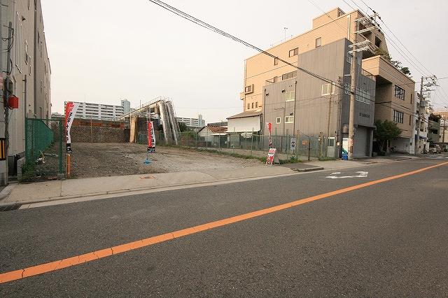 Local photos, including front road