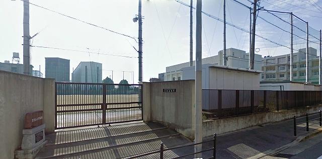 Junior high school. 213m to Osaka Municipal Baiko junior high school