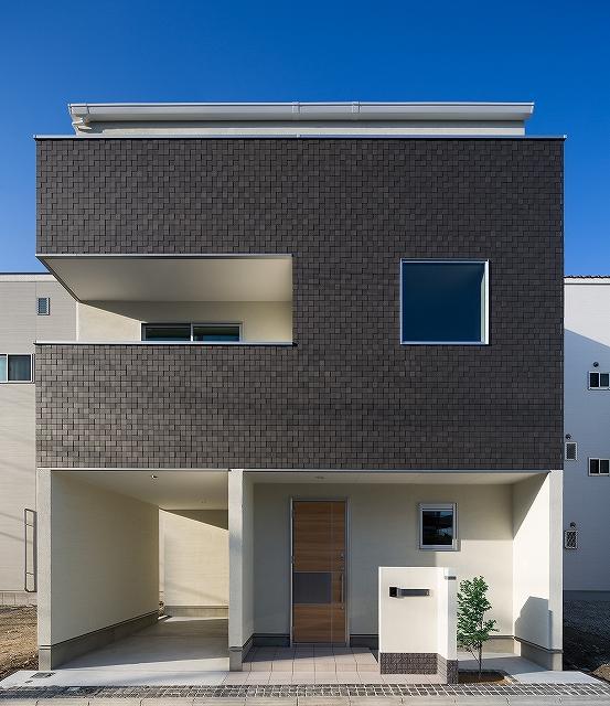 Local appearance photo. One example same specifications