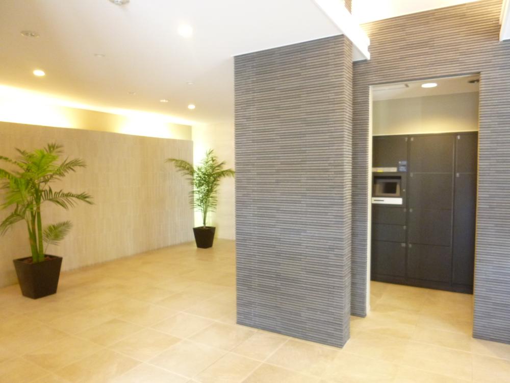 Entrance. Common areas ・ Entrance hall