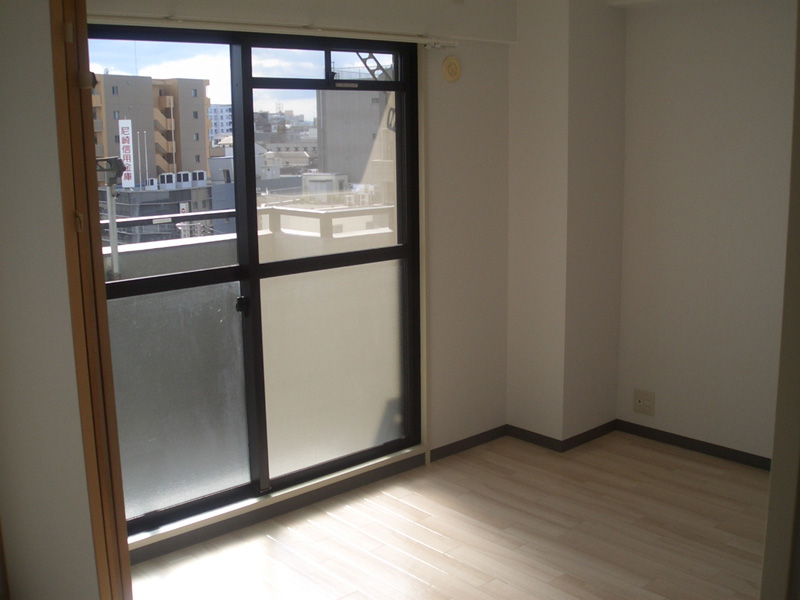 Other room space. Western style room