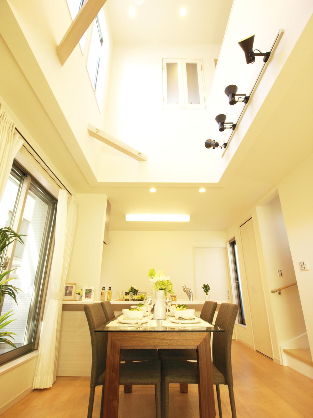 Model house photo. Model house (LDK)