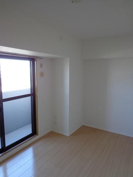 Non-living room.  [Minato-ku, real estate buying and selling] 6.3 Pledge Western-style