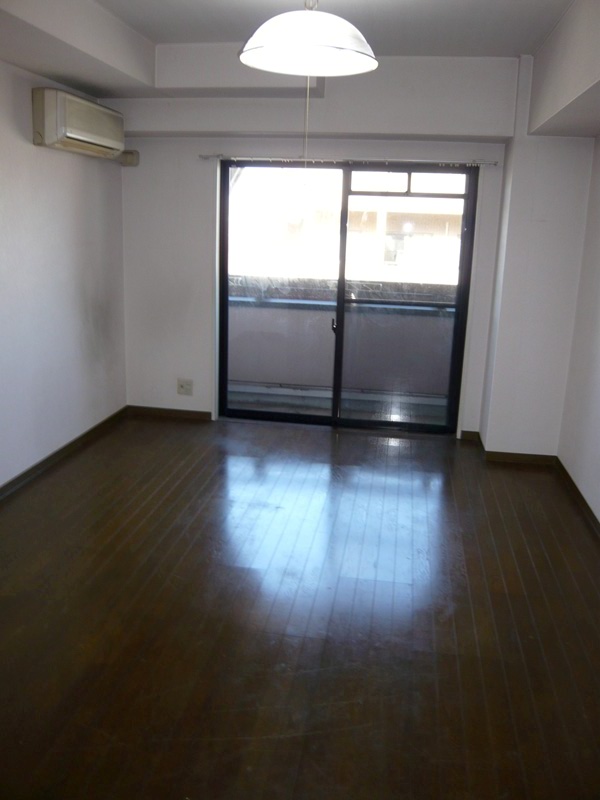 Other room space. Western style room