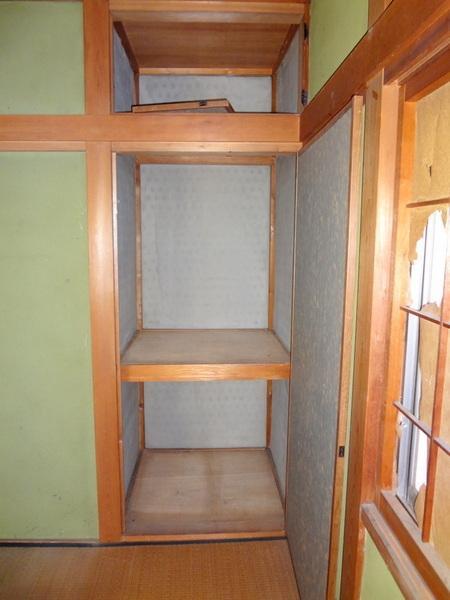 Receipt.  [Minato-ku, real estate buying and selling] Storage with depth ☆ 