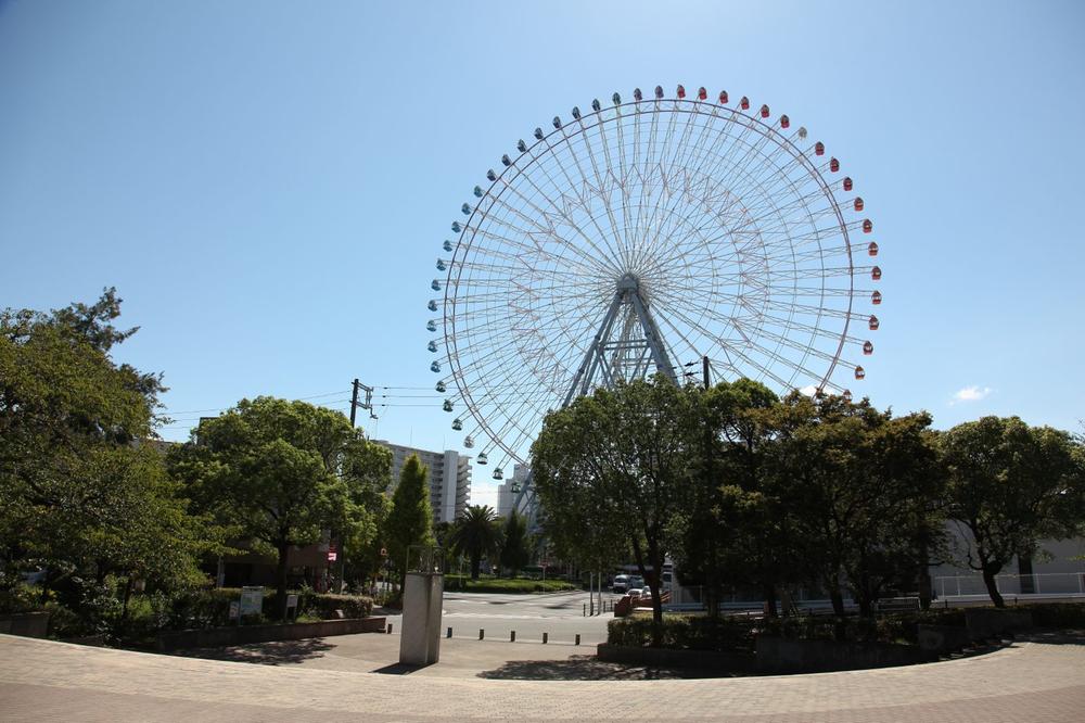 park. 872m to Tempozan park