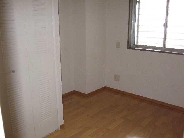 Other room space. Western style room