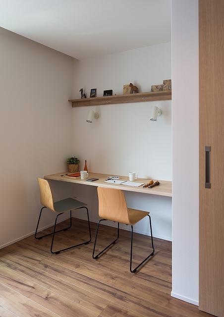 Living. Study Corner