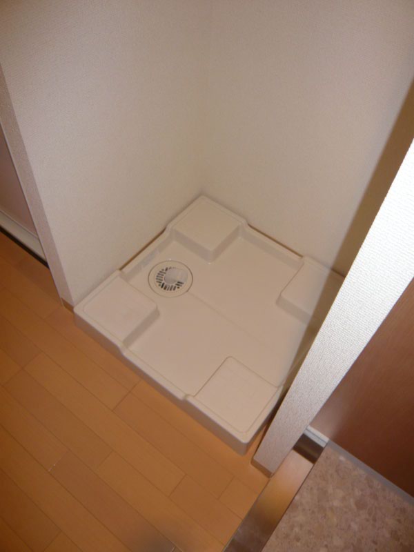 Other Equipment. Washing pan