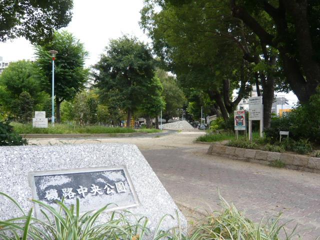 park. Isoji to Central Park 1360m