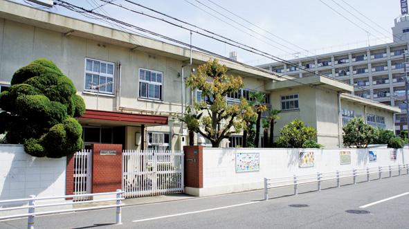 kindergarten ・ Nursery. 10m until the third destination kindergarten