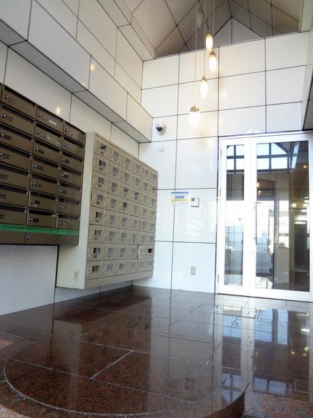 Entrance.  [Minato-ku, rent] Beautiful entrance ☆ 