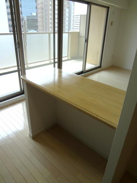Living.  [Minato-ku, real estate buying and selling] Living the lucky also counter ☆
