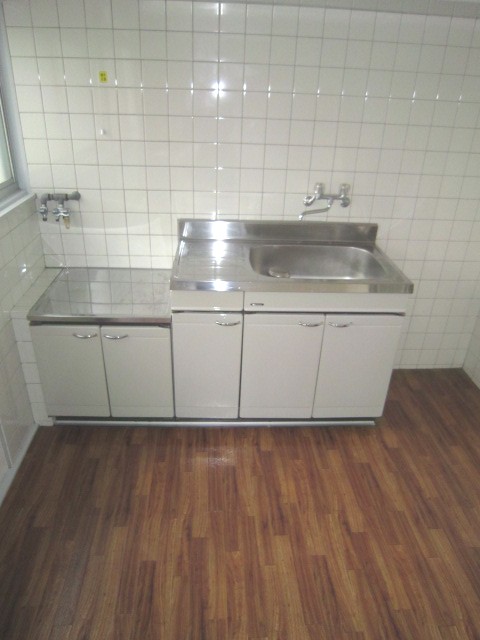 Kitchen. Kitchen is spread. 