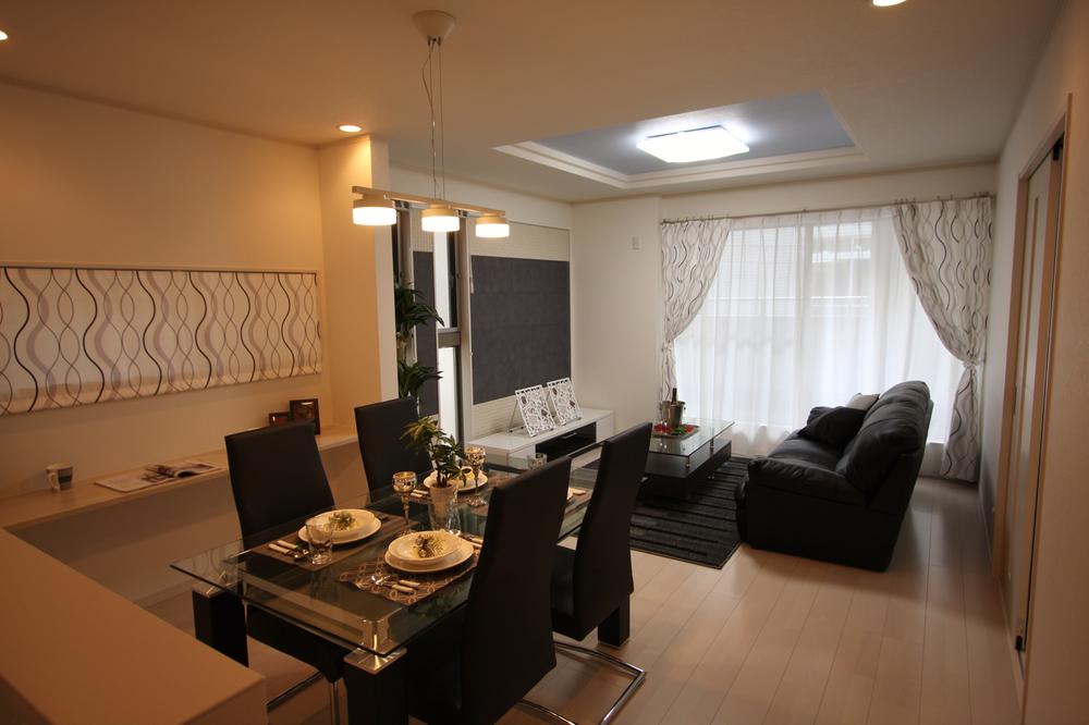 Model house photo. Past sale photo