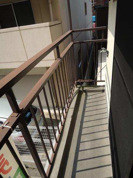 Balcony. West balcony.