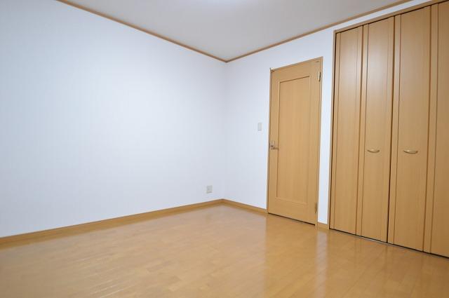 Other introspection. Indoor (12 May 2012) shooting