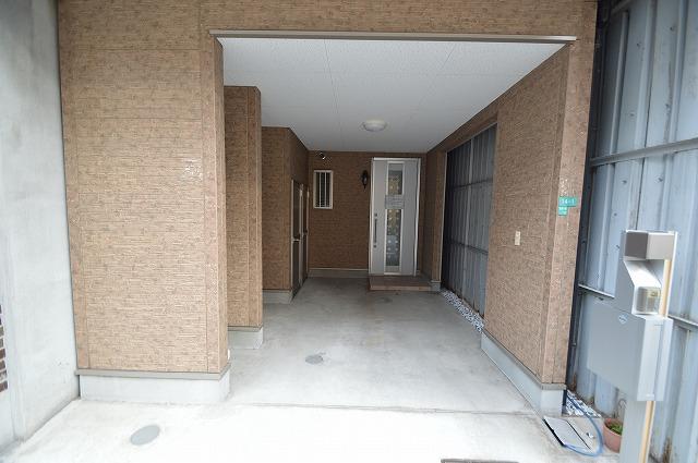 Parking lot. Spacious garage