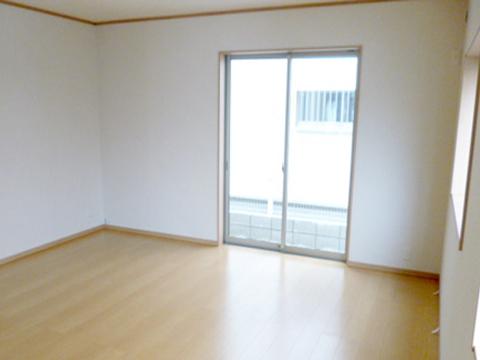 Same specifications photos (living). Example of construction