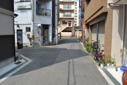 Local photos, including front road. Local (September 2013) Shooting