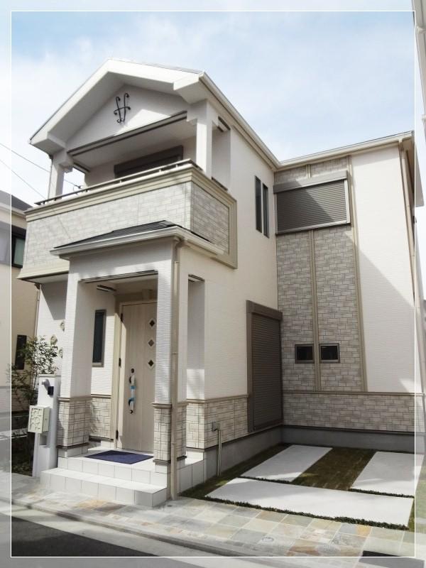 Local photos, including front road