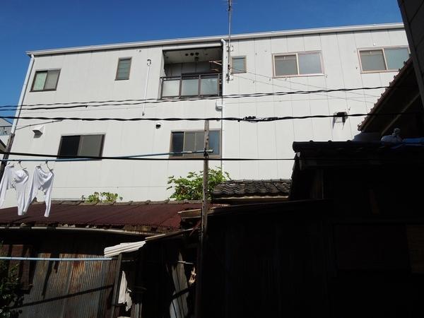 Other. West one-story. It's good so sunny.