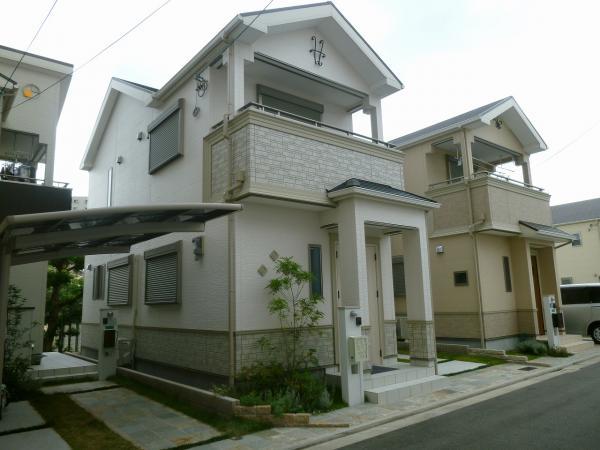 Local photos, including front road