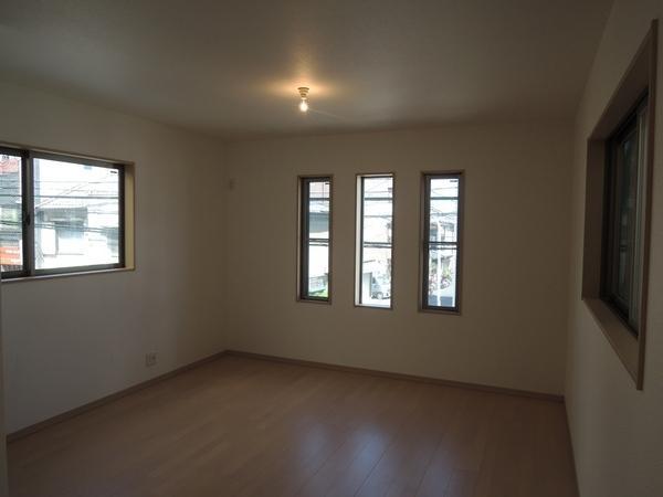 Living. It is good this Tatemado. Protect accent and interior of the privacy of appearance.