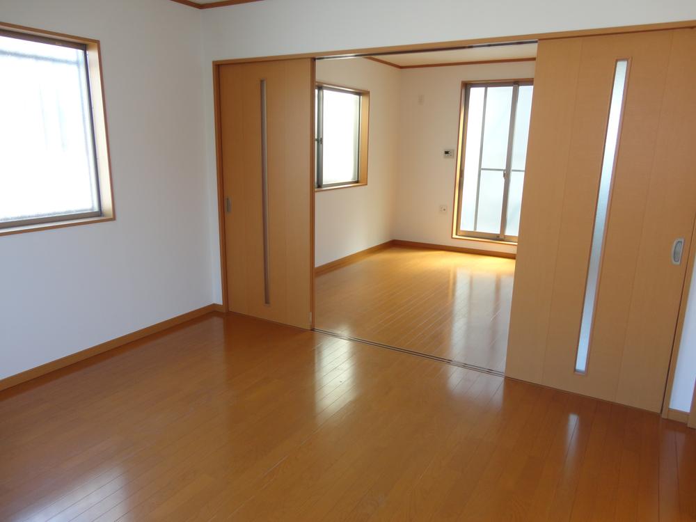 Non-living room. Indoor (January 2014) Shooting