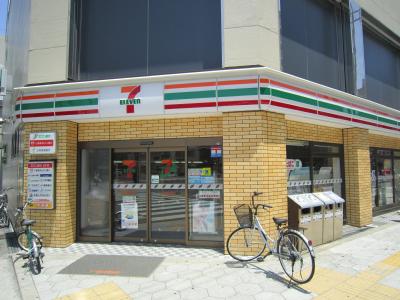Convenience store. Seven-Eleven Osaka Shikitsunishi 2-chome up (convenience store) 133m