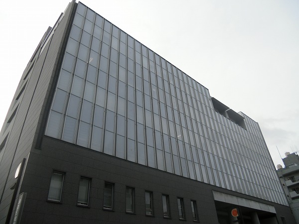 Government office. Naniwa 720m up to the ward office (government office)