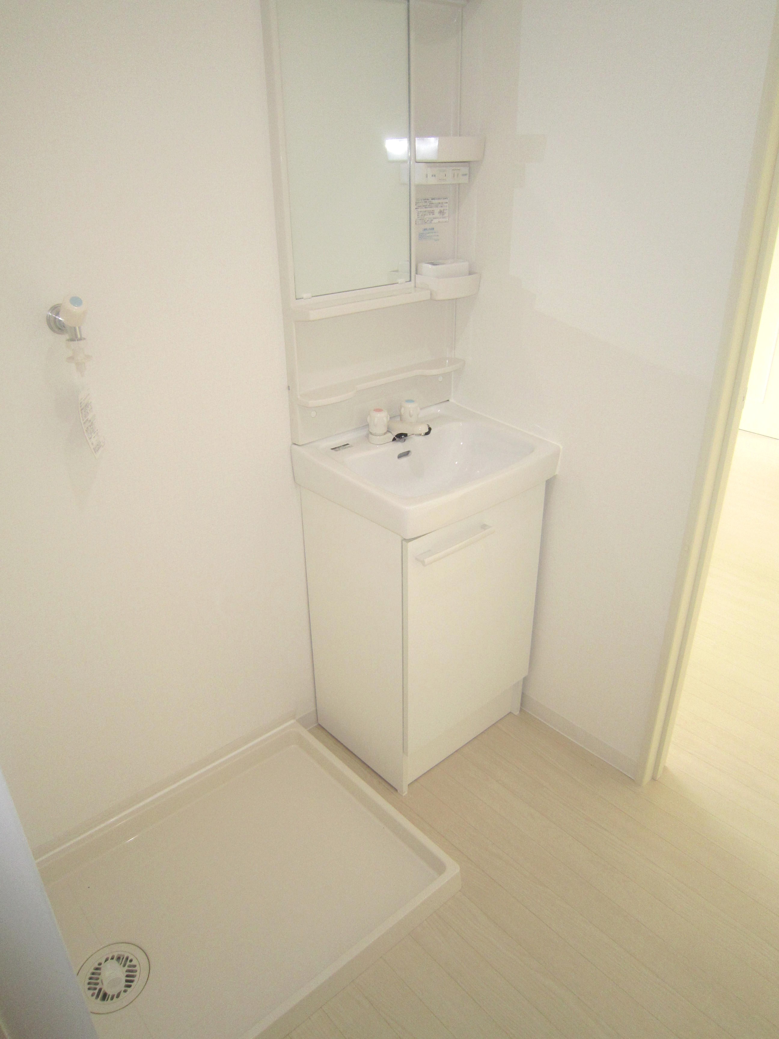 Washroom. It is truly beautiful. 