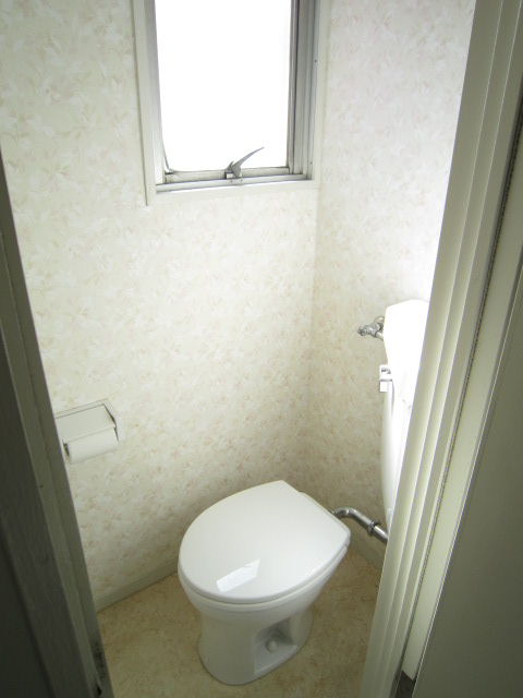 Toilet. Also per sun to the toilet. 