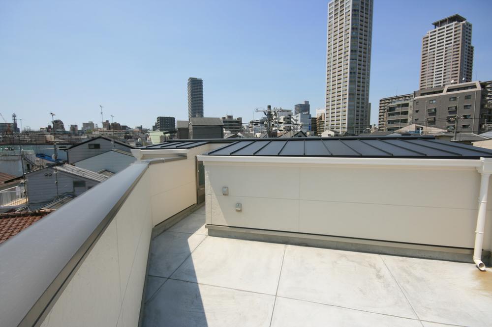 Balcony. One example same specifications