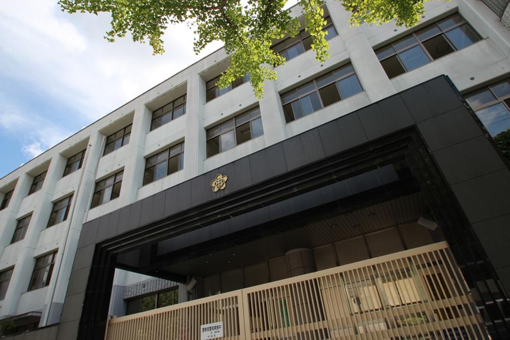 Primary school. 1194m to Osaka Municipal Honda Elementary School