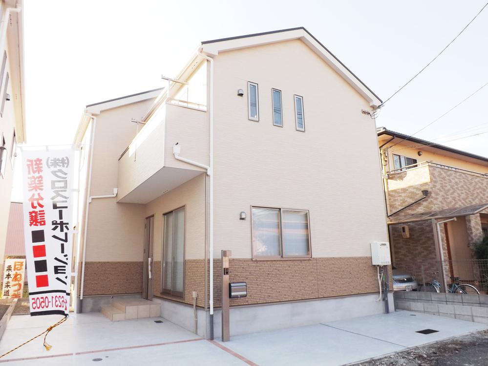 Local appearance photo. 10-year warranty of local photos (appearance) peace of mind!