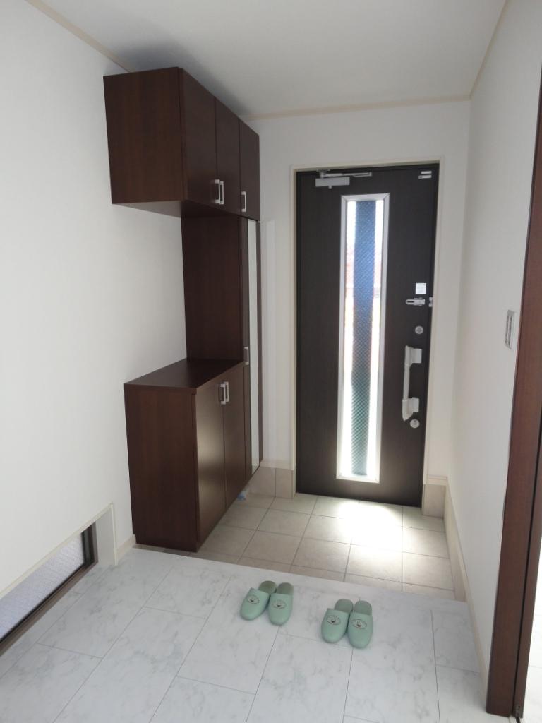 Entrance. The spacious entrance hall is a charm