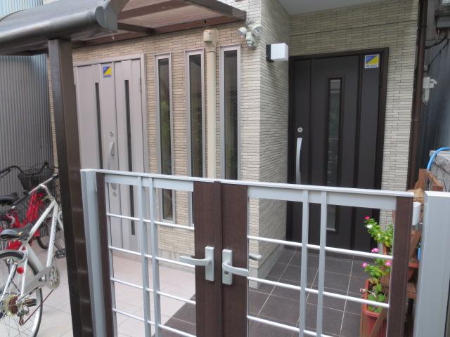 Local appearance photo. Local (11 May 2013) Shooting