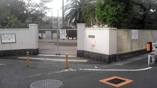 Primary school. 466m to Osaka Municipal Kishinosato Elementary School