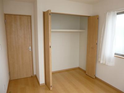 Receipt. Same type model. Storage is an image