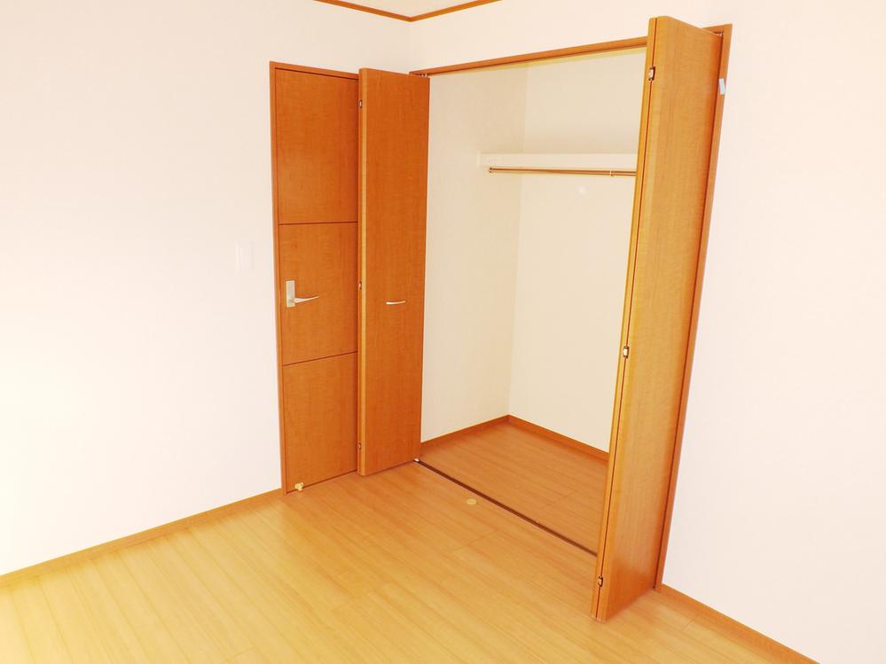 Other introspection. Local photos (Western-style)