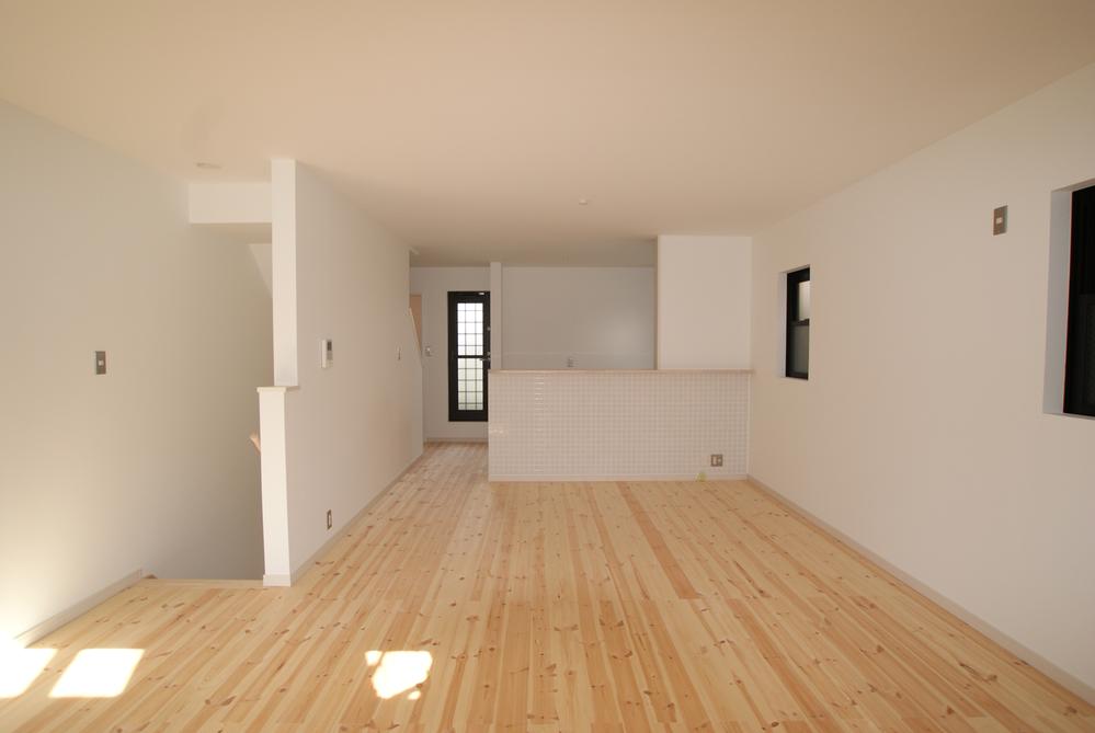 Living. Providing a blow-by, The time is also more likely to relax some space of family reunion in the full sense of openness living!