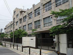 Junior high school. 445m to Osaka Municipal Tamade junior high school